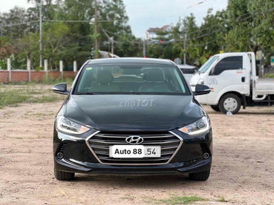 Hyundai Elantra 2017 1.6 AT - 50000 km