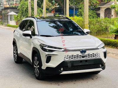 Xe Toyota Corolla Cross 1.8HEV 2024
