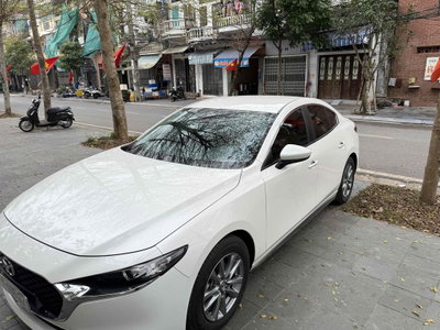 Mazda 3 2024 Trắng 2000 km