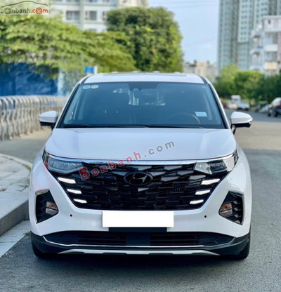 Xe Hyundai Custin Cao Cấp 1.5T 2025