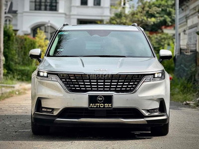 KIA Carnival 2.2D Signature 7S 2022 siêu đẹp