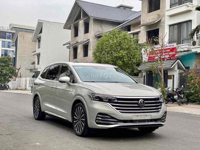 Volkswagen Viloran 2025 - 26 km