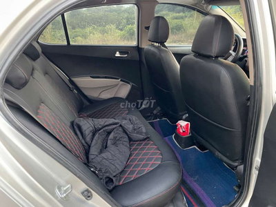 Hyundai i10 2018 Bản đủ hai đầu 12km