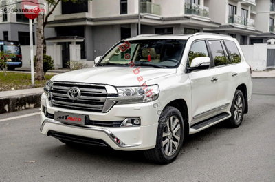 Xe Toyota Land Cruiser VX.R 4.6 V8 2018