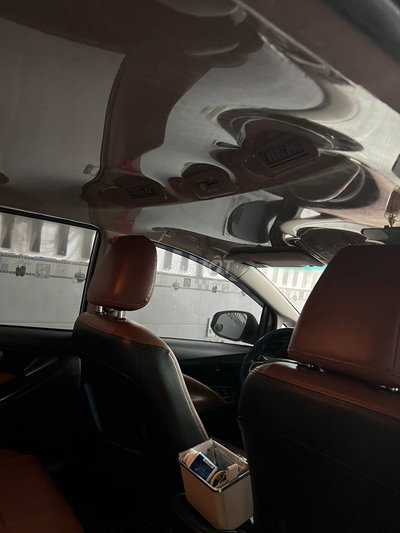 Toyota Innova 2016 2.0E Bạc