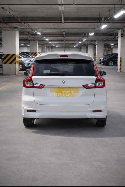 Suzuki Ertiga 2023 - 32000 km