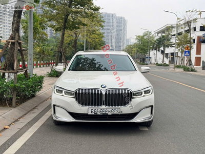 Xe BMW 7 Series 740Li 2019