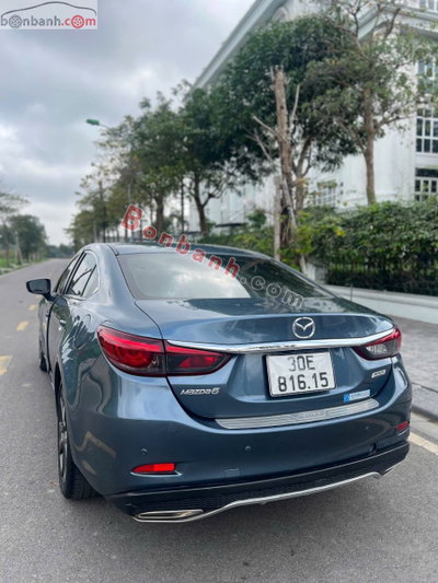 Xe Mazda 6 Premium 2.0 AT 2017