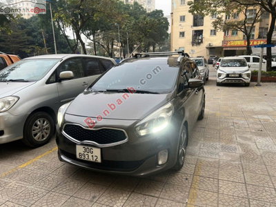 Xe Kia Rondo GATH 2015