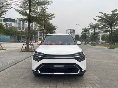 Xe Kia Carens 1.5G Luxury 2023