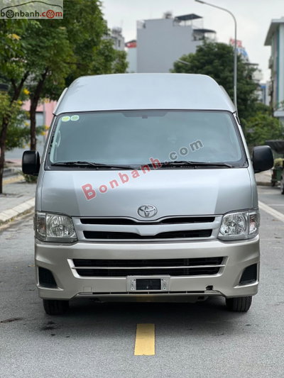 Xe Toyota Hiace 2.7 2013