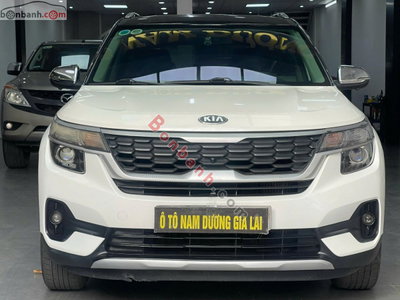 Xe Kia Seltos Deluxe 1.4 AT 2021