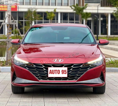 Xe Hyundai Elantra 2.0 AT Cao cấp 2022