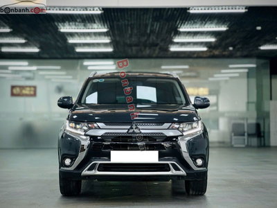 Xe Mitsubishi Outlander 2.0 CVT Premium 2020