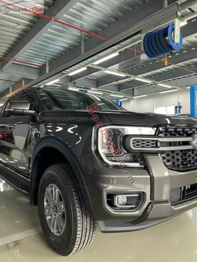 Xe Ford Ranger XLS 2.0L 4x2 AT 2026