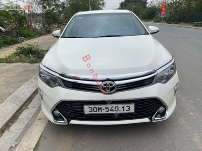 Xe Toyota Camry 2.0E 2018