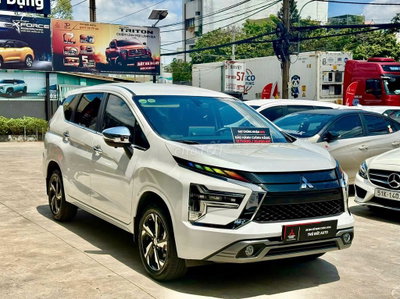Mitsubishi Xpander 2024 Premium Trắng - 23.100 km