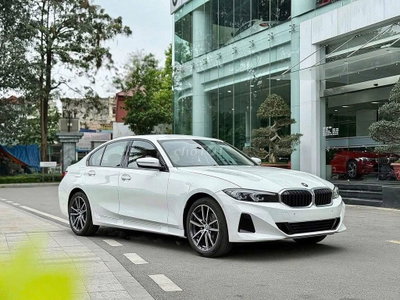 BMW 320i Sportline 2025 Trắng