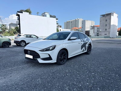 MG5 2023 STD 33.000 km Trắng