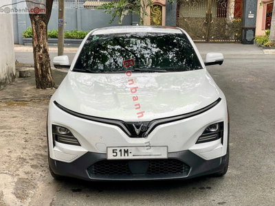 Xe VinFast VF6 Plus 2025