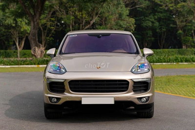 Porsche Cayenne Model 2017 - 83000km