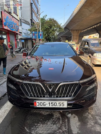Xe VinFast Lux A 2.0 Plus 2.0 AT 2019
