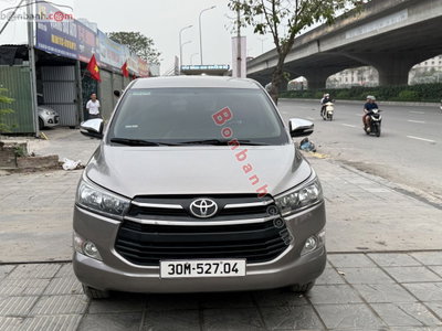 Xe Toyota Innova 2.0E 2017
