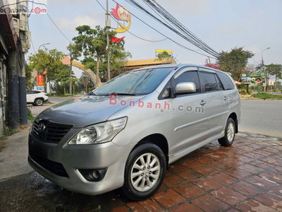 Xe Toyota Innova 2.0E 2013