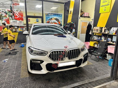 Xe BMW X6 xDrive40i M Sport 2022