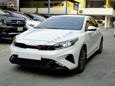 Xe Kia K3 Premium 1.6 AT 2024