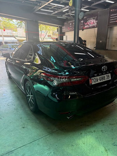 Toyota Camry 2023 2.5Q Đen 45000 km