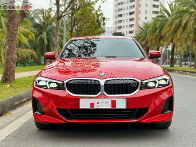 Xe BMW 3 Series 320i Sport Line 2024
