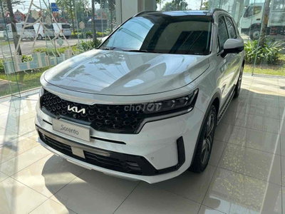 KIA SORENTO 1.6L PLUG IN HYBRID MẪU CŨ XE MỚI 100%