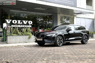 Xe Volvo V60 Cross Country Ultimate B5 AWD 2023