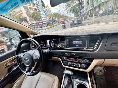 KIA Sedona 2019 2.2L DATH Premium