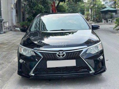 Toyota Camry 2.5Q 2017, màu đen - 100,000 Km
