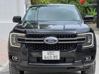 Ford Ranger XLS 2023 4x2 AT Đen