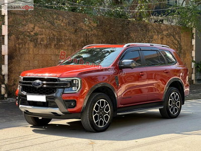 Xe Ford Everest Wildtrak 2.0L 4x4 AT 2023