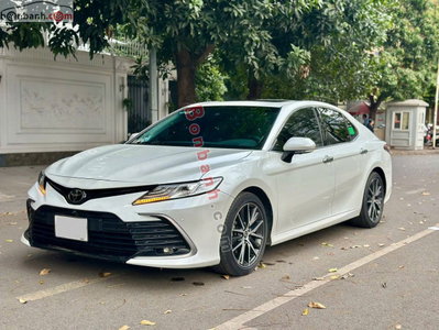 Xe Toyota Camry 2.5Q 2022