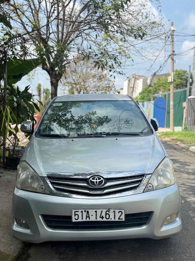 Toyota Innova 2011 G- 150000 km