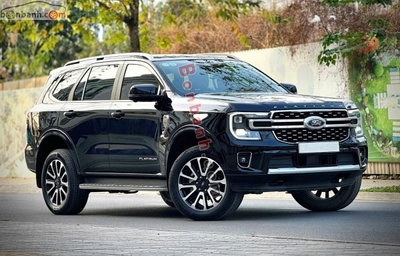 Xe Ford Everest Platinum 2.0L 4x4 AT 2025