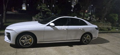 VinFast Lux A 2022 Base Trắng 63.000km
