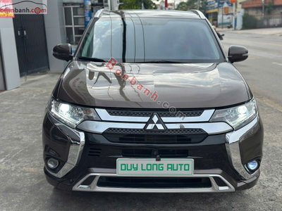 Xe Mitsubishi Outlander 2.0 CVT 2023