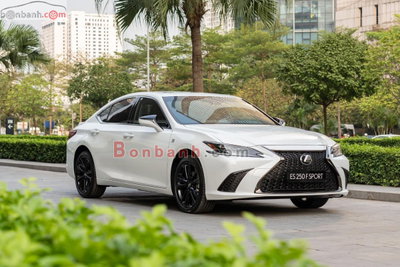 Xe Lexus ES 250 F Sport 2025