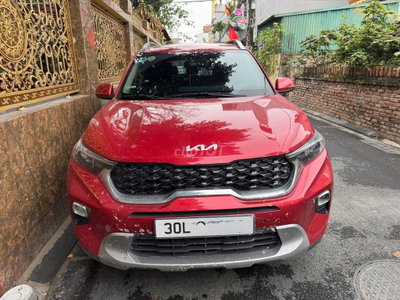 Kia Sonet luxury 2023 lăn bánh 2024