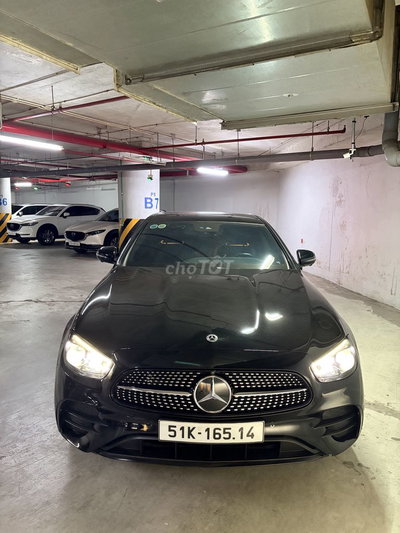 Mercedes-Benz E300 AMG 2021 Đen 25.694 km