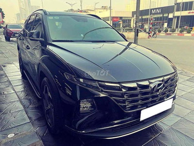 Tucson 1.6Turbo sx 2022 màu đen xe đẹp