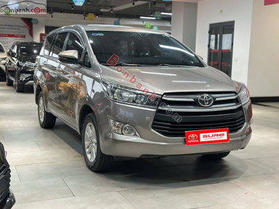 Xe Toyota Innova 2.0E 2018
