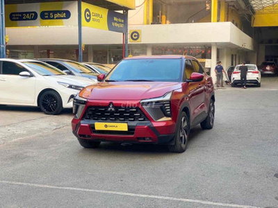 Mitsubishi Xforce 2024 Premium 15.300 km Đỏ