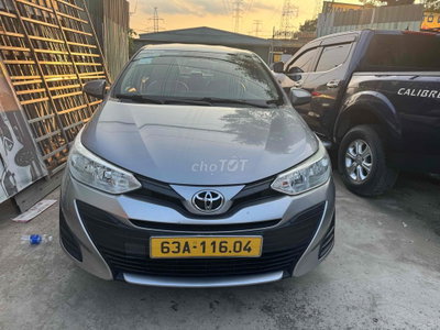 Toyota Vios Số sàn Bạc